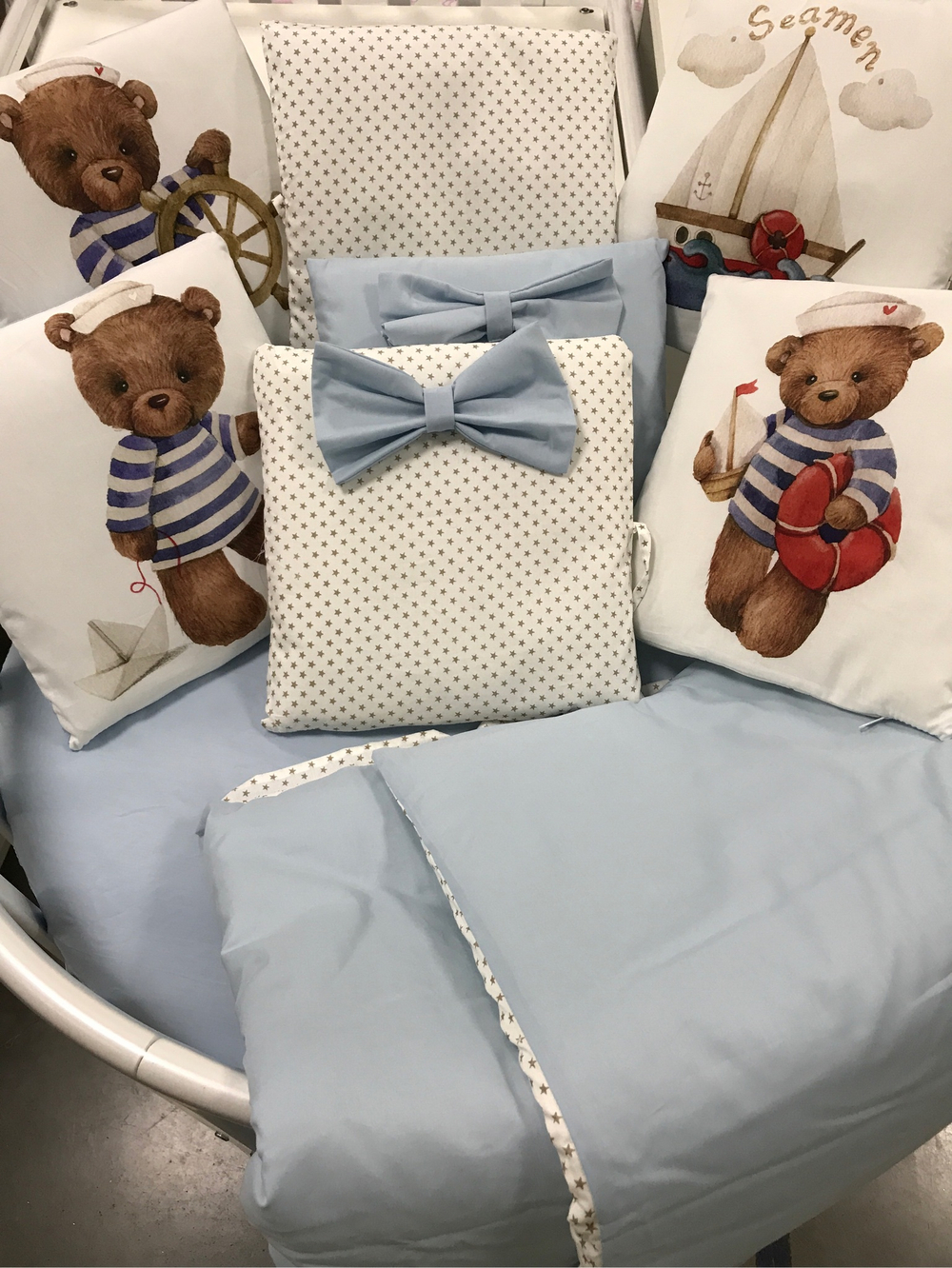 Комплект в кроватку 18 предметов "Мишка морячок голубой", сатин