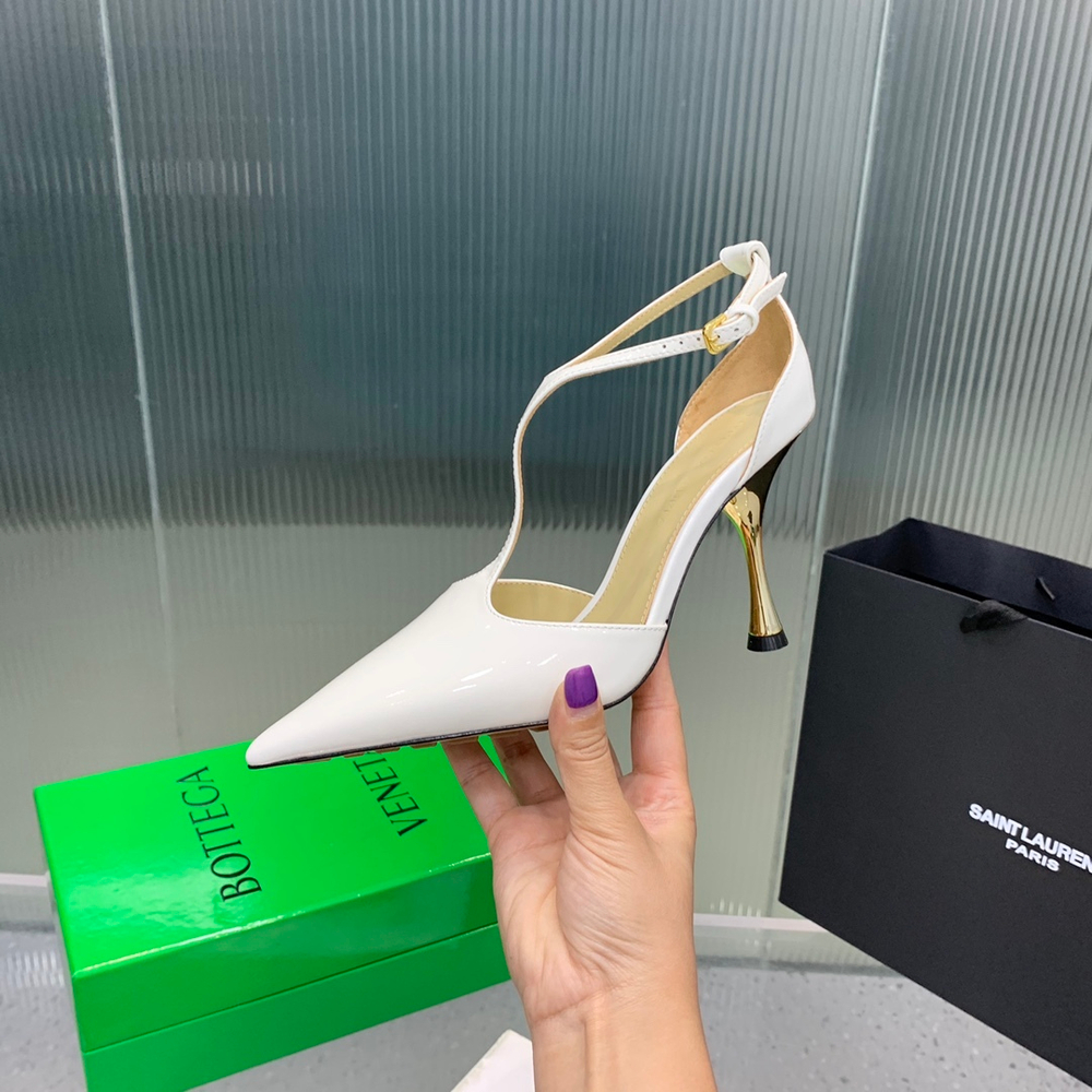 Bottega Veneta Rocket T-Bar Pump 9 cm