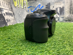 Sony A100