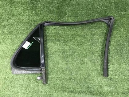 Форточка двери задняя правая Ford Explorer 5 U502 (2010-2019)