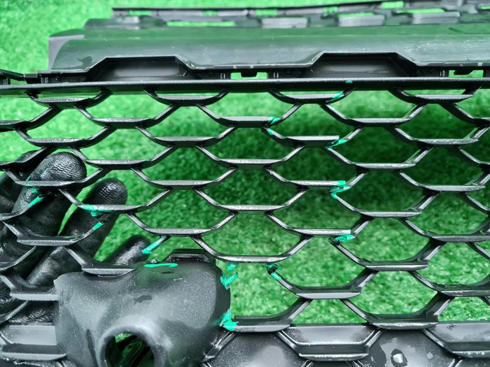 Решетка перед. бампера Mercedes GLS x167 19-24 AMG