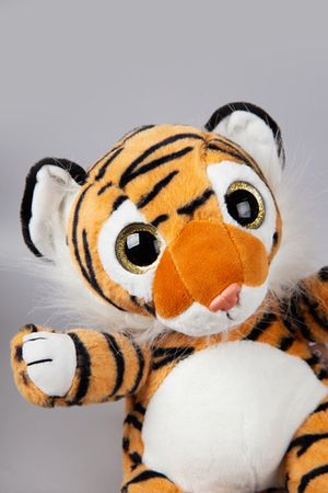 Игрушка Tiger плюшевая (35 см ) 1