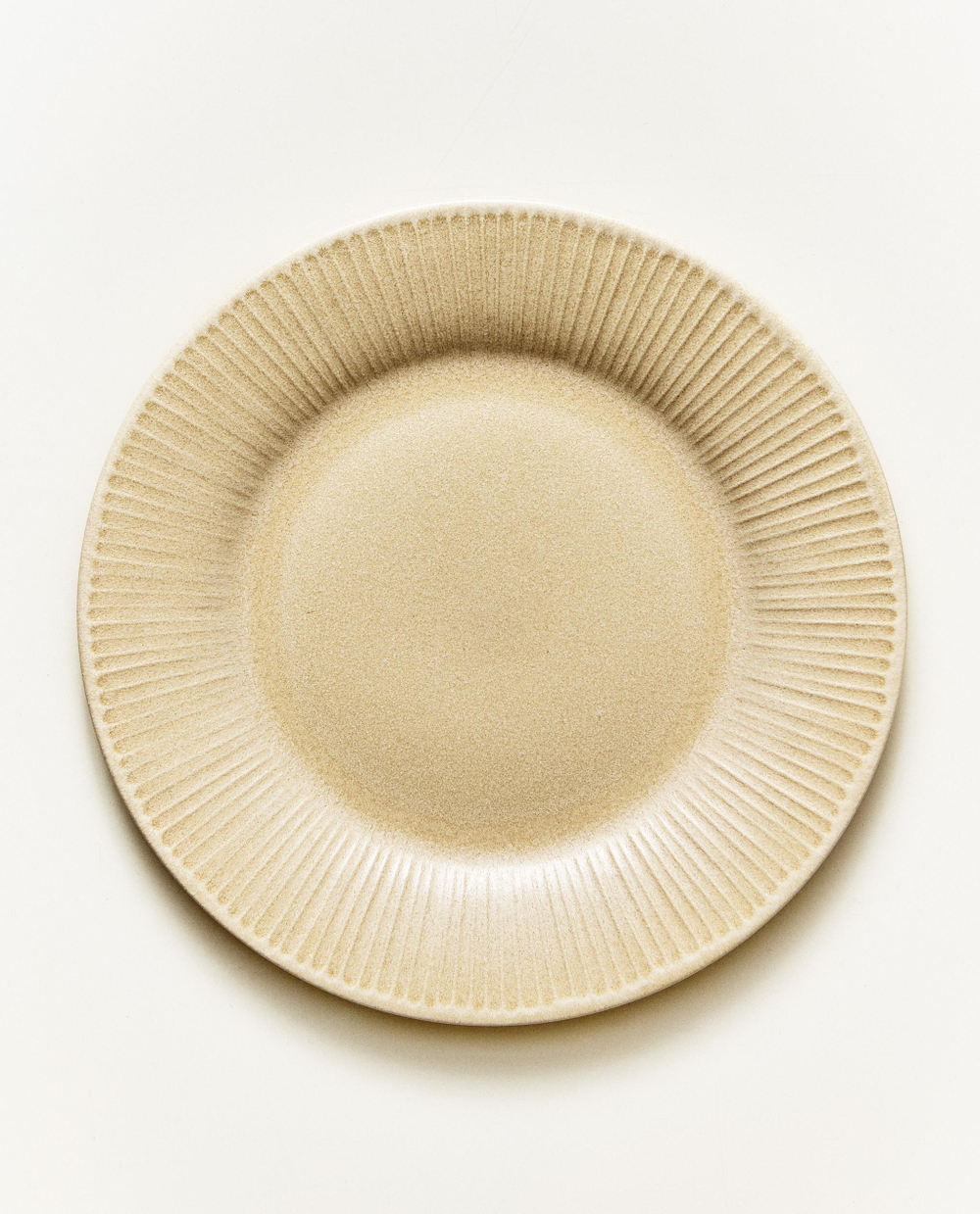 Zara Home тарелка десертная из каменной керамики, цвет бежевый, 22 см
