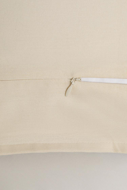 ZARA HOME ЧЕХОЛ ДЛЯ ДЕКОРАТИВНОЙ ПОДУШКИ С ВЫШИВКОЙ, СВЕТЛО-БЕЖЕВЫЙ