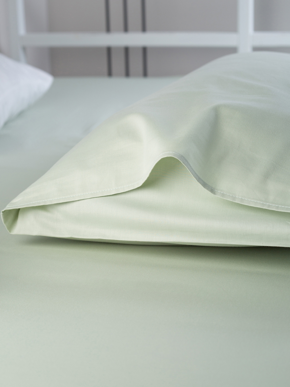 Наволочки 50х70 фисташковая BLOOM