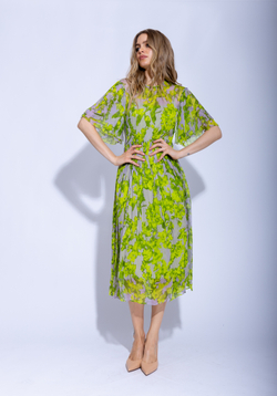 Женское зелёное платье миди с цветочным принтом