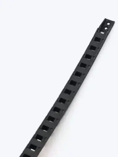 Гибкий кабель-канал 7х7мм (1метр)