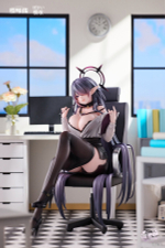 Office Elf Eisherika