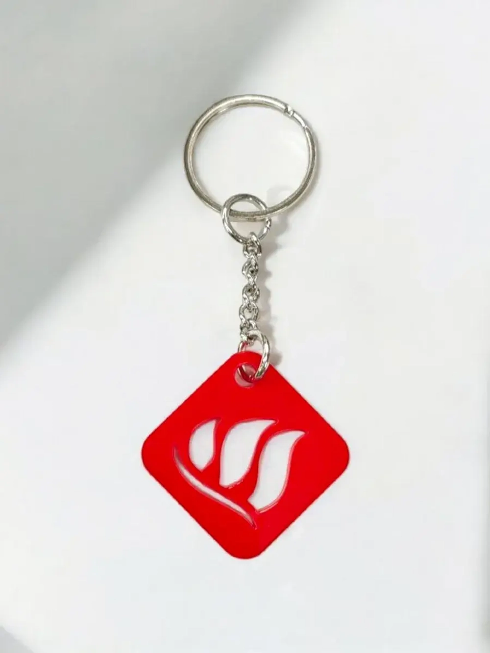 Брелок акриловый