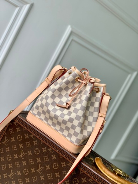 Louis Vuitton Noe BB