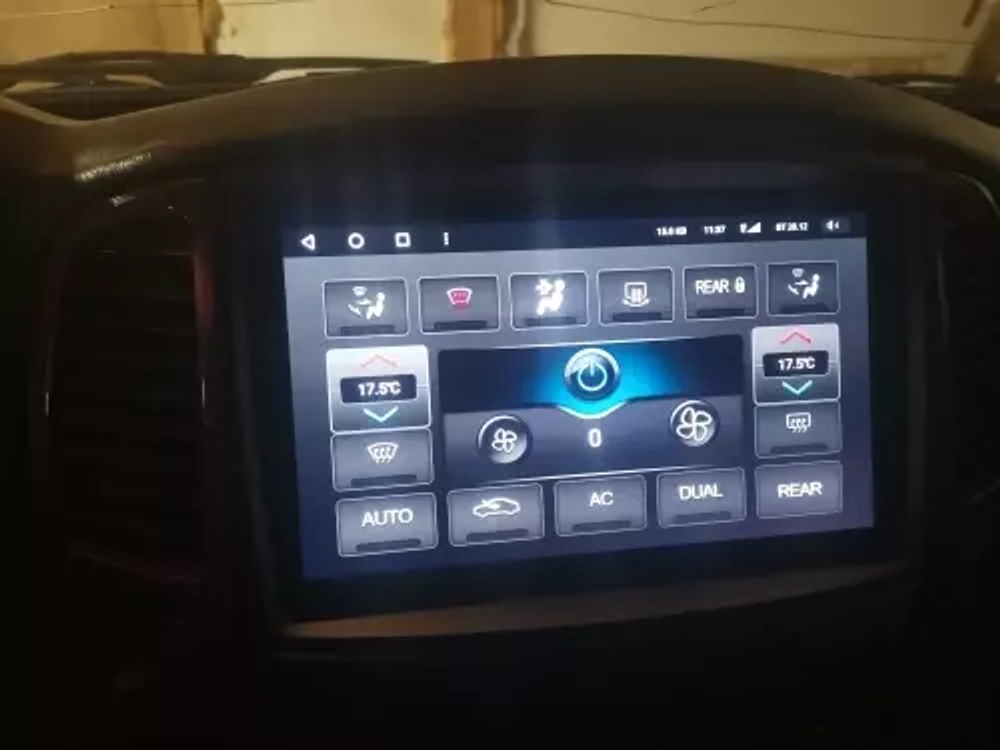 Магнитола для Toyota Land Cruiser 100, Lexus LX470 2002-2007 (климат на цветном экране) - Teyes CC3 Android 10, ТОП процессор, 4/32 Гб, CarPlay, SIM-слот