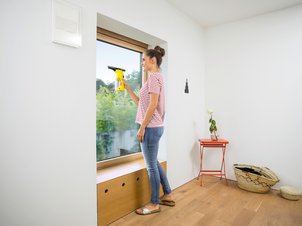 Аккумуляторный стеклоочиститель WV 1 Plus