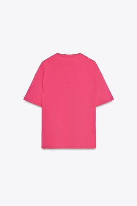 ZARA ФУТБОЛКА С ОБЪЕМНЫМИ ЦВЕТАМИ, ЦВЕТ ФУКСИИ