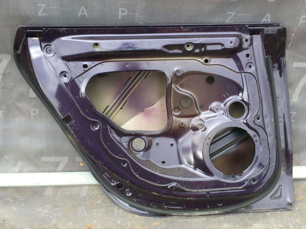 Дверь задняя левая  Audi A7 (4G) 10-18 Б/У Оригинал 
4G8833051A