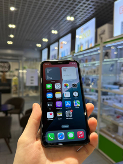 Apple iPhone XR 64Gb Black Б/У