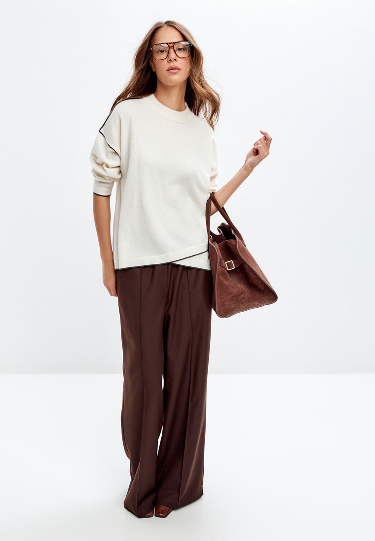 Джемпер с контрастными вставками