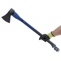 Топор 1500гр. YATAFORCE YF-A7015