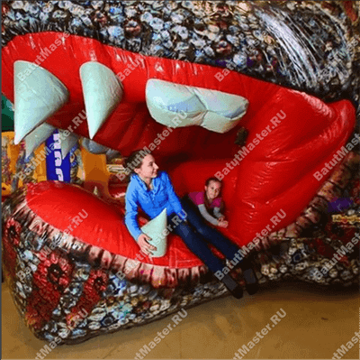 Коммерческий надувной батут "Мега - дракон"