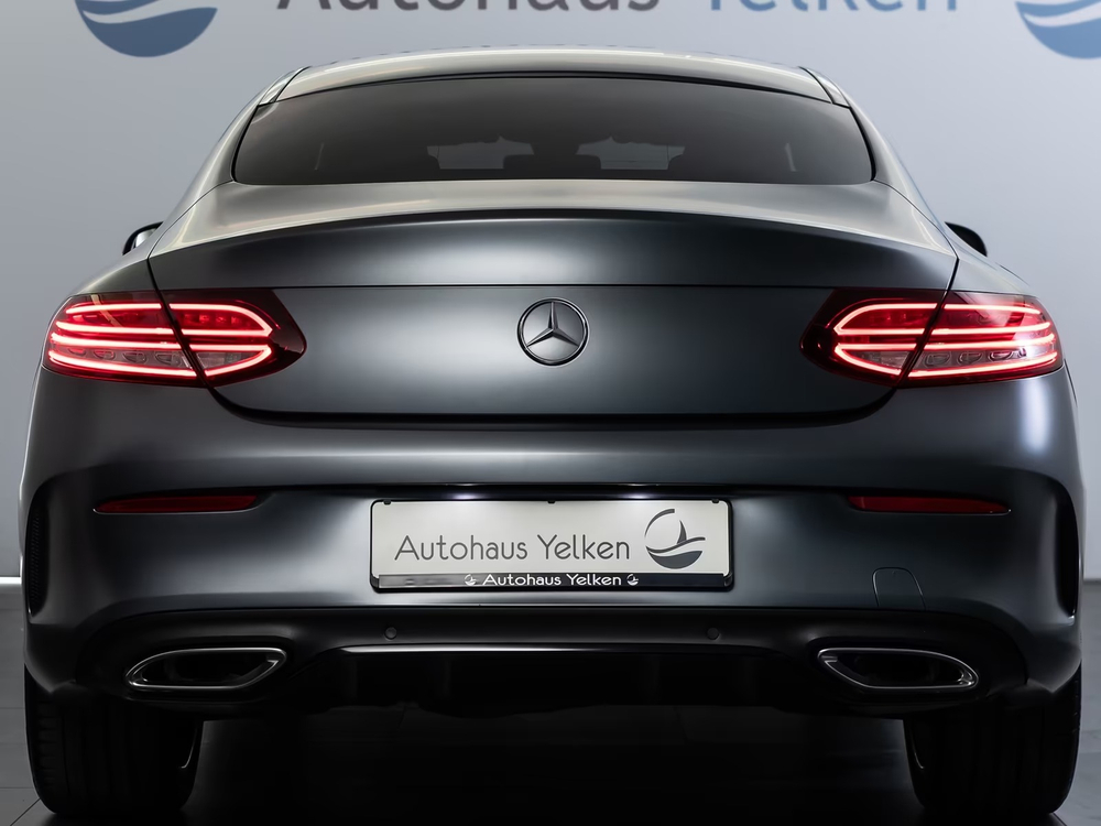 Mercedes-Benz C 400