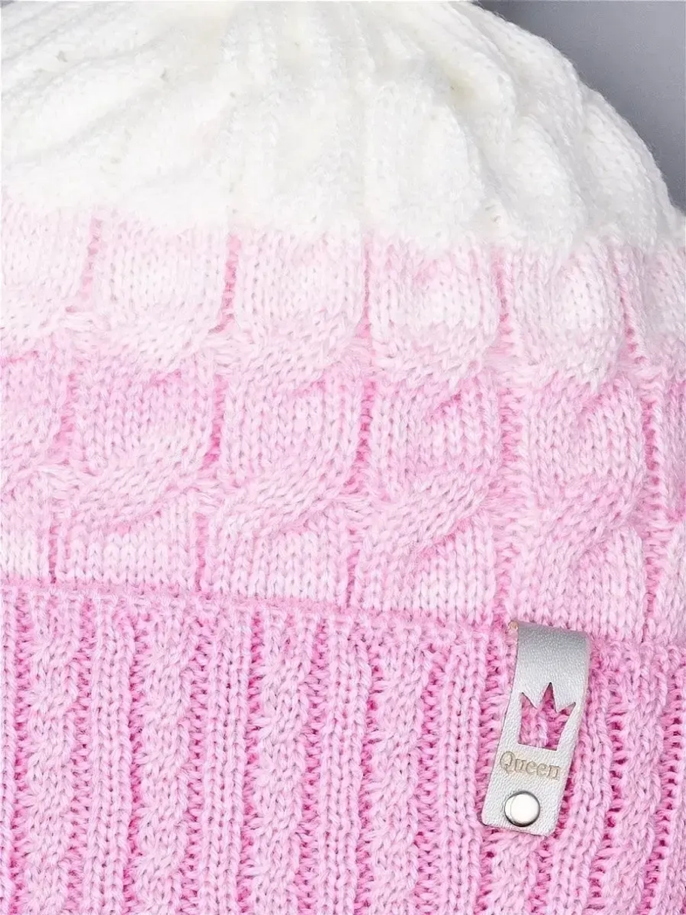 Шапка для девочки осенняя с завязками