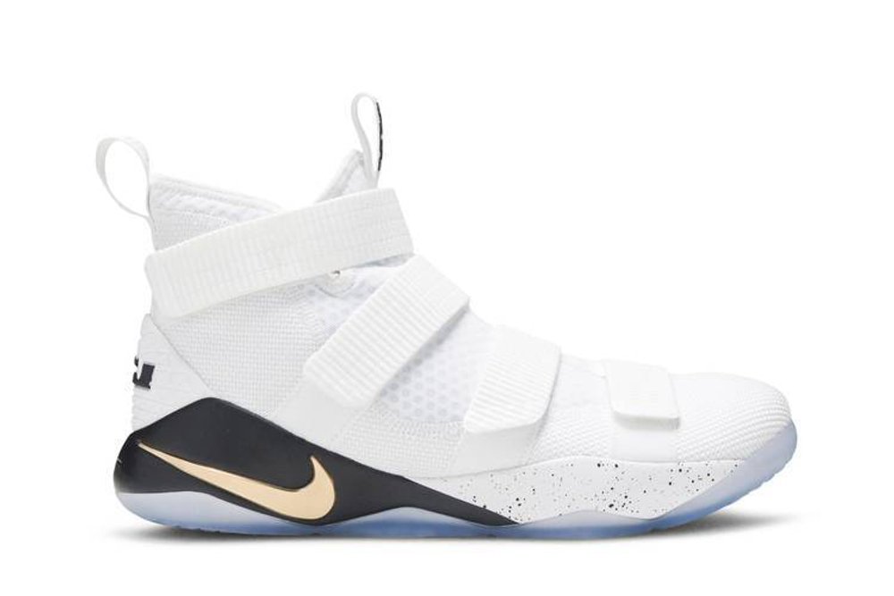 Кроссовки Nike Zoom Soldier 11 Lebron Court General 11