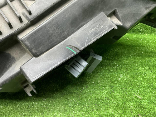 Фара левая Volvo XC60 2 (2021-2025) LED