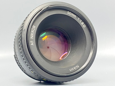 Nikon 50mm 1.8D Повреждено крепление светофильтра