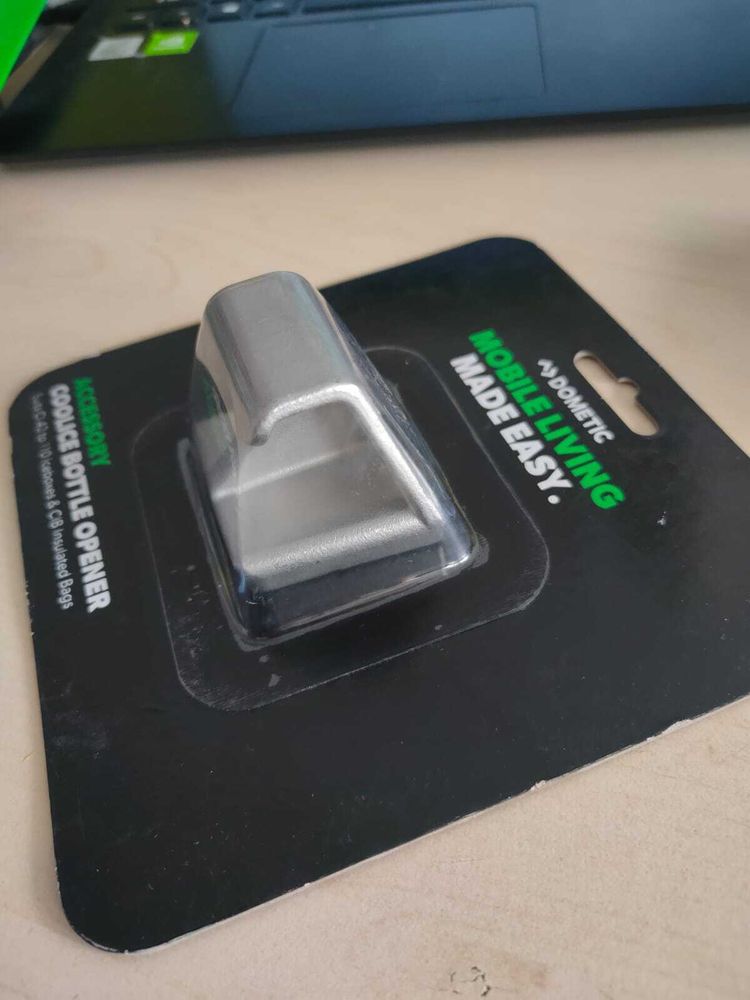 Открывалка для бутылок Dometic CI и Patrol