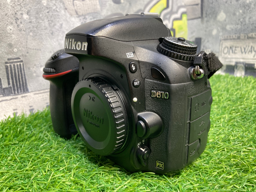 Nikon D610 (44.905 кадров)
