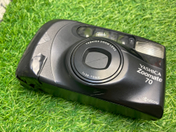 Yashica Zoomate 70
