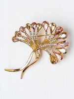 30061040 Брошь Chance