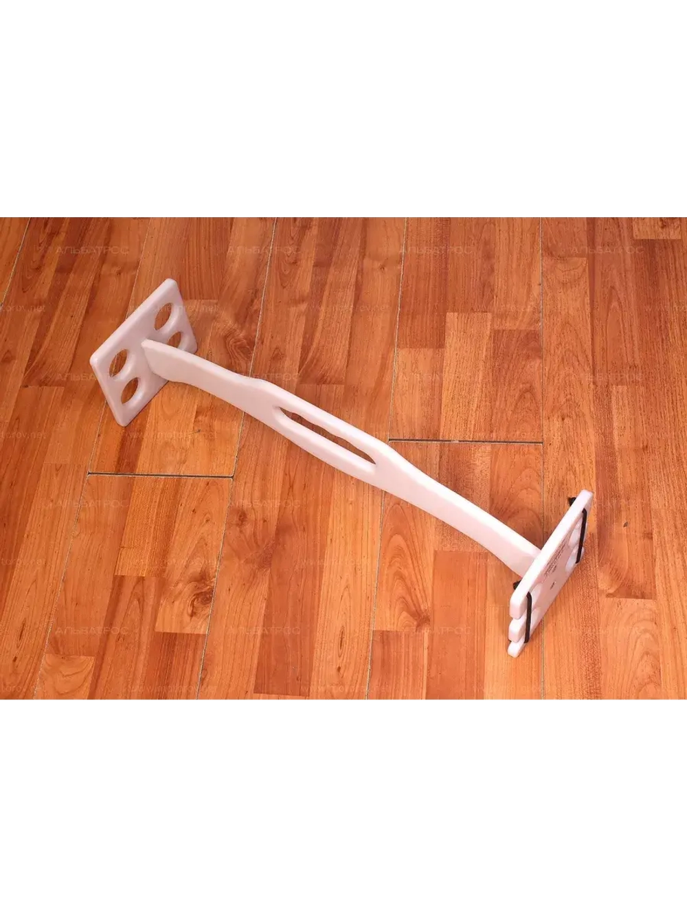 Фиксатор удочек для транспортировки