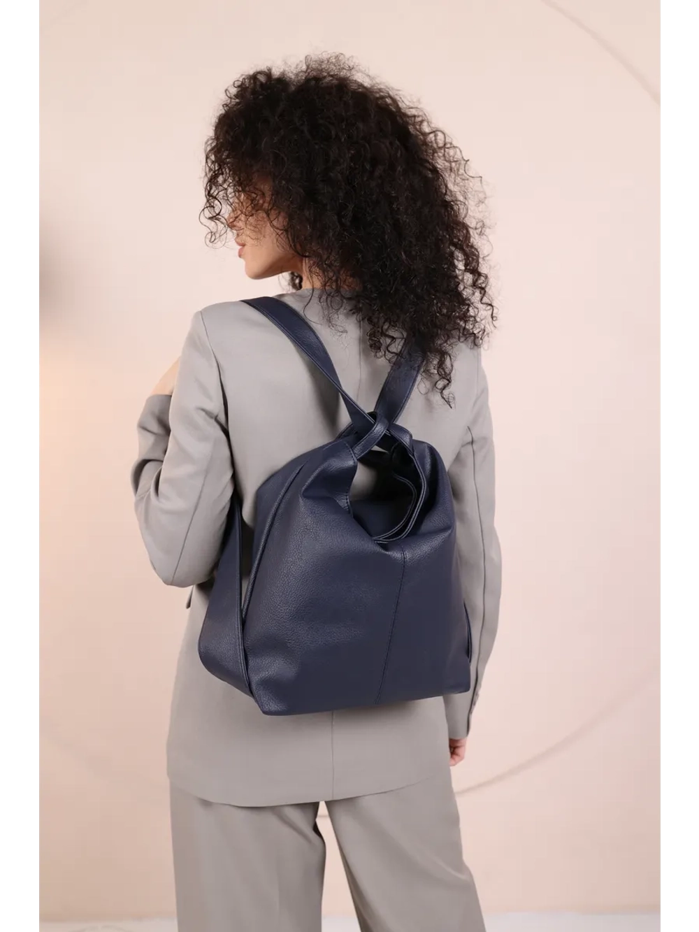 Сумка рюкзак через плечо большая трансформер