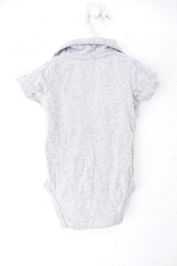 Боди Carter's светлое на 6 месяцев