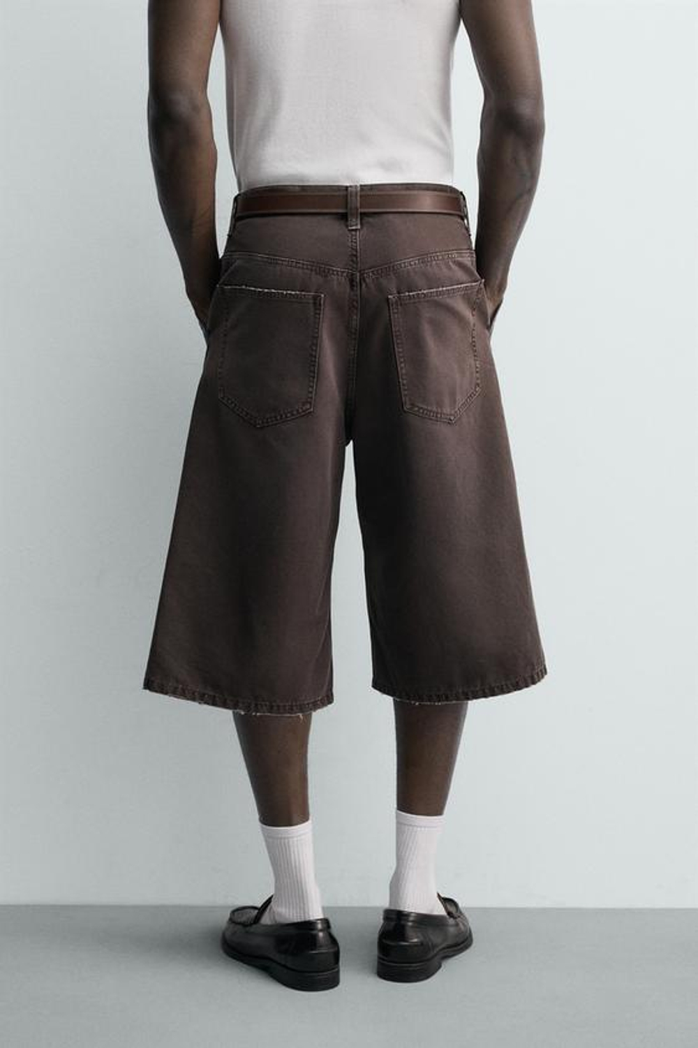 ZARA ДЖИНСОВЫЕ ШОРТЫ RELAXED FIT, КОРИЧНЕВЫЙ
