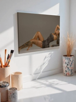 Картина на стену 40 X 50 Девушка