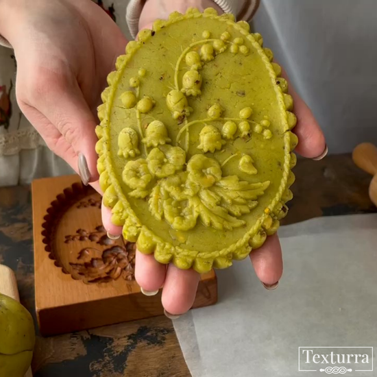 Пряничная доска Ландыши и фиалки