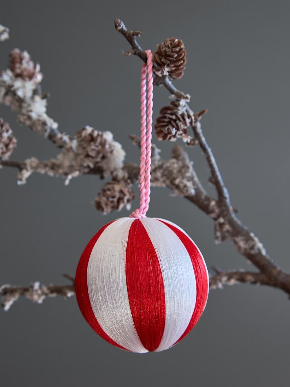 Набор елочных украшений Circus из коллекции New Year Essential, 3 шт.