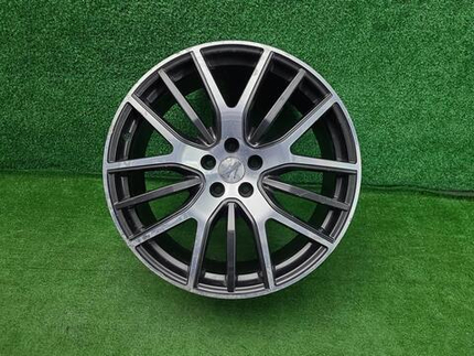 Диск литой R21 Maserati Levante (2016-2024) перед