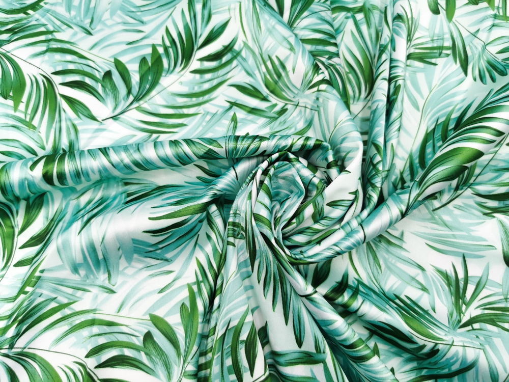 Эластичный бельевой атлас-стрейч, зеленые листочки, (Арт: ASP-009)