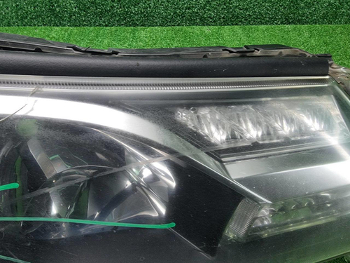 Фара правая Toyota Rav 4 CA40 (2012-2015) ксенон