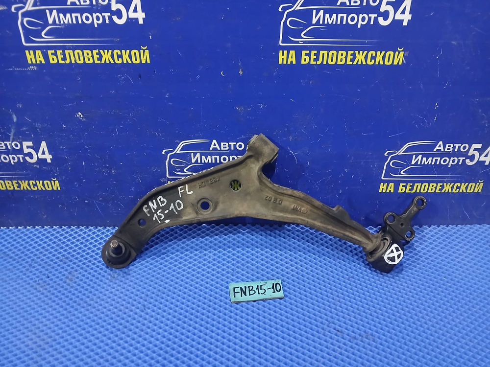 Рычаг передний левый NISSAN SUNNY 2000