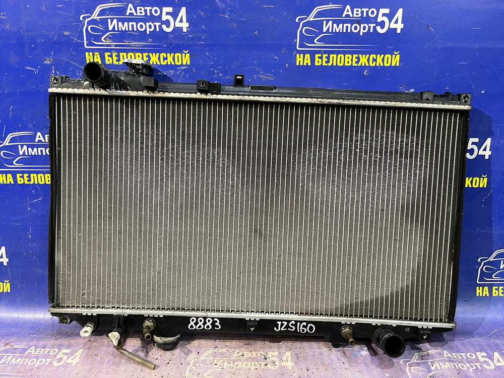 Радиатор двигателя TOYOTA ARISTO 1997–2004