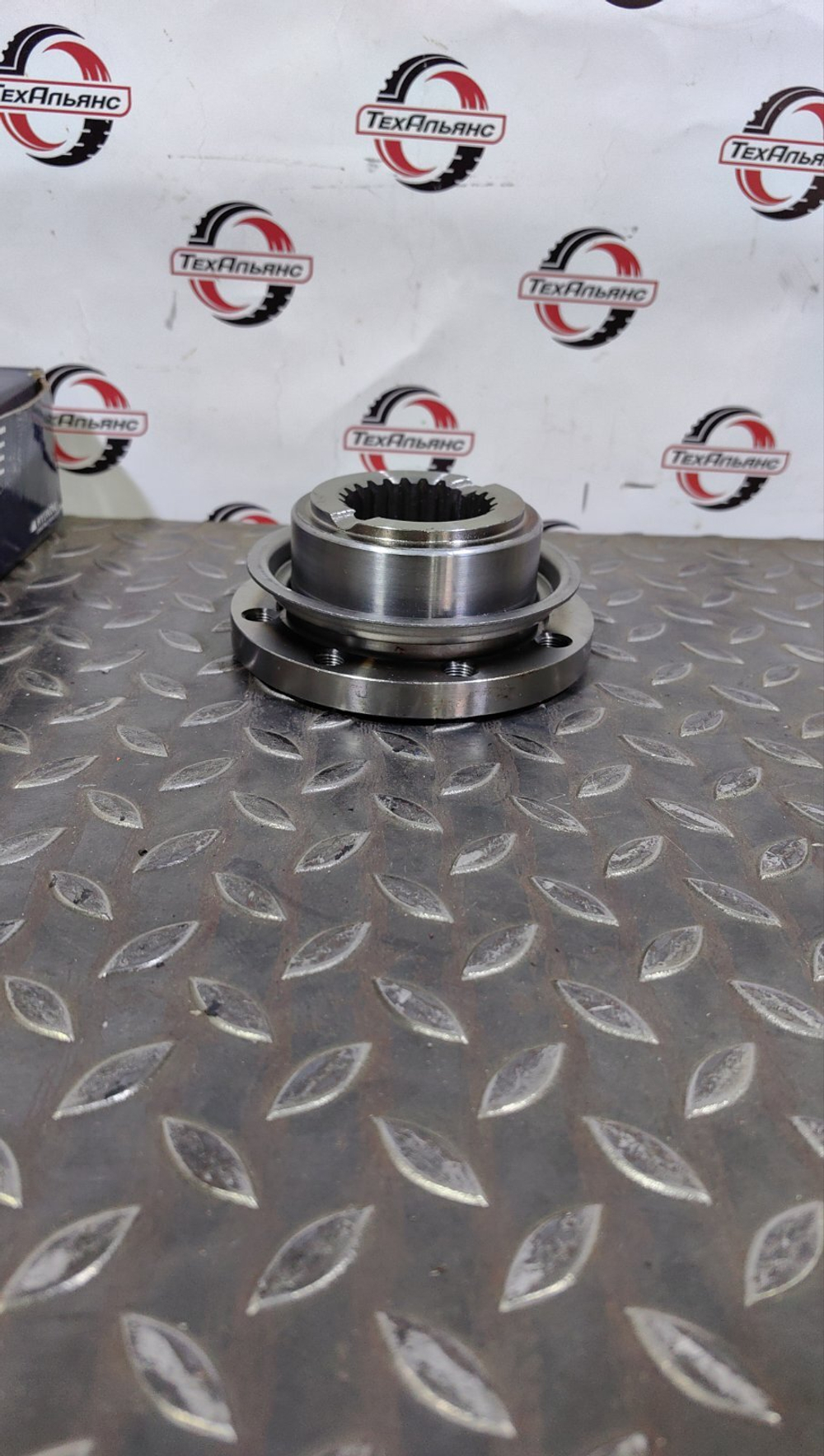 Фланец кардана Hyundai ZGAQ-01091