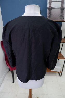 Жакет лаконичный 50 размер