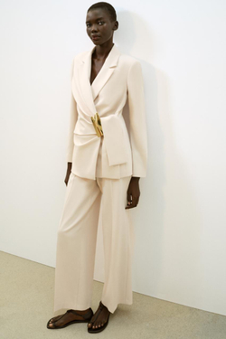 ZARA ДВУБОРТНЫЙ БЛЕЙЗЕР С ПРЯЖКОЙ, ЭКРЮ