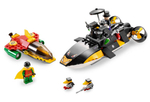 Конструктор LEGO Бэтмен 7885 Акваланг Робина: Атака пингвина