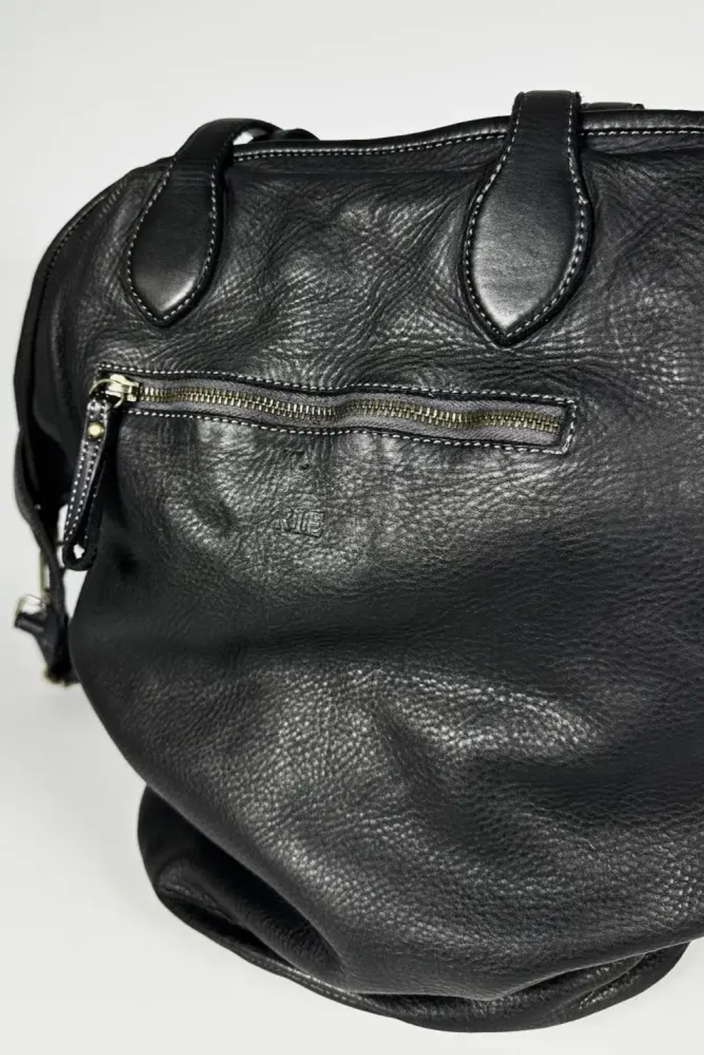 Женская большая плетеная сумка черного цвета