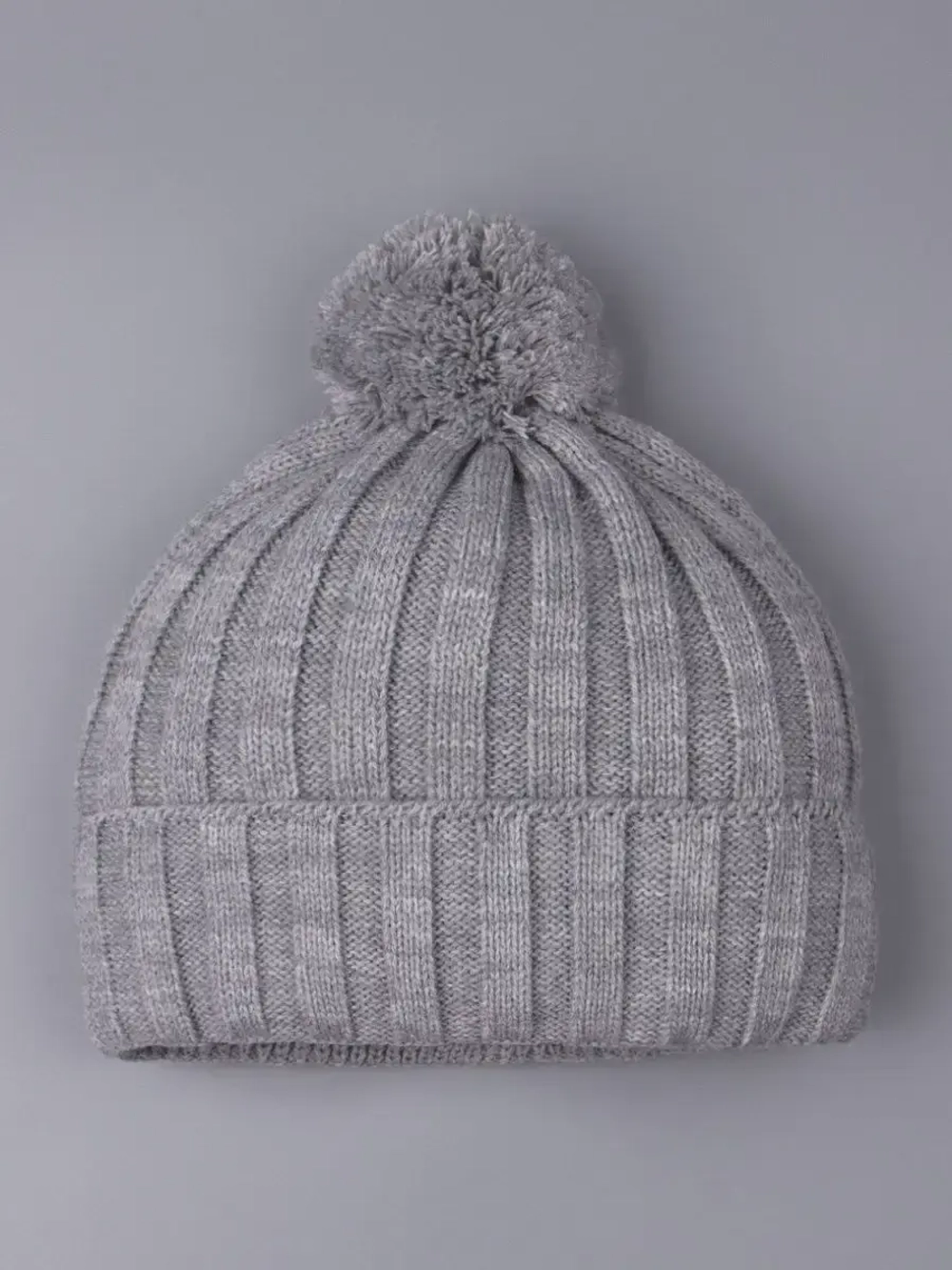 Шапка детская осенняя вязаная с помпоном