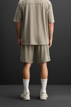 ZARA ШОРТЫ ИЗ СЕТЧАТОЙ ТКАНИ, СЕРО-КОРИЧНЕВЫЙ